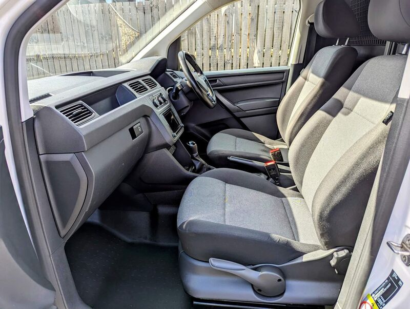 VOLKSWAGEN CADDY