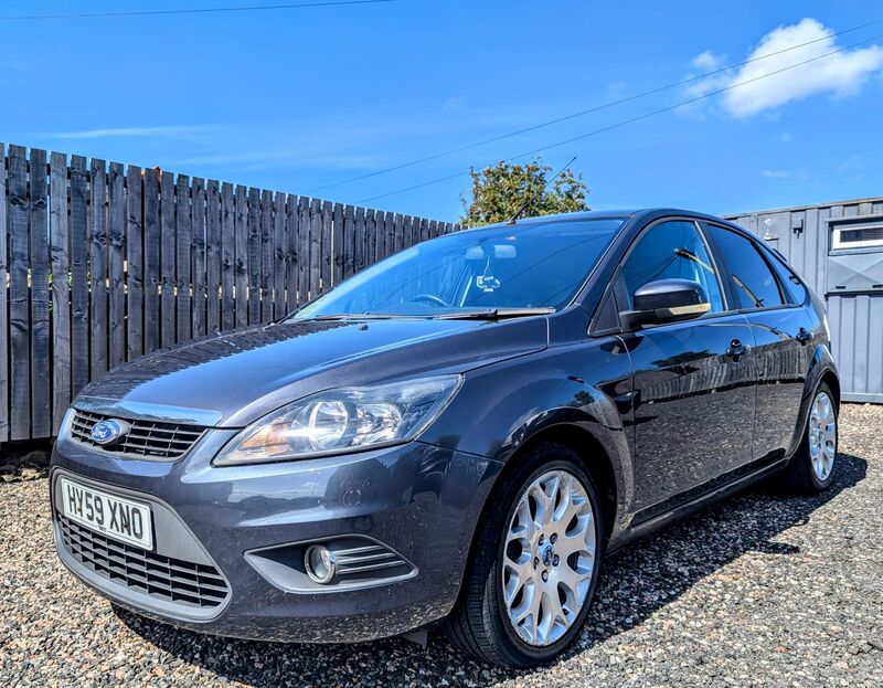 FORD FOCUS