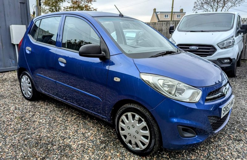 HYUNDAI I10