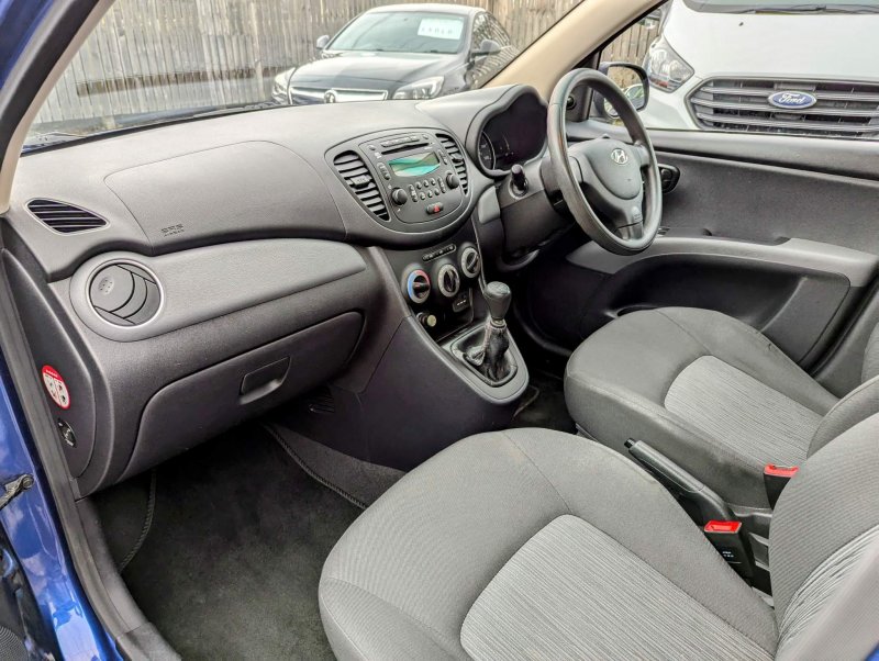 HYUNDAI I10