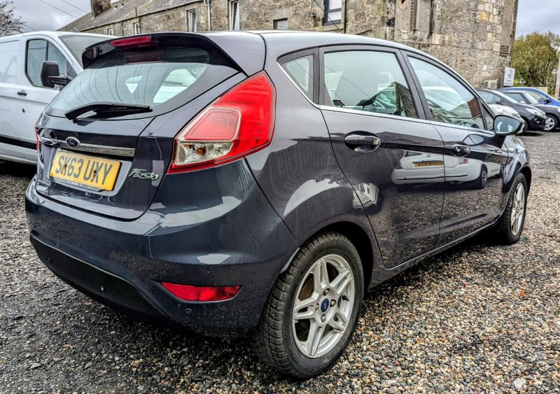 FORD FIESTA