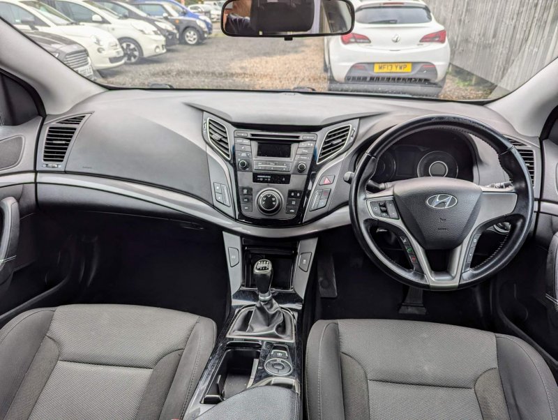 HYUNDAI I40