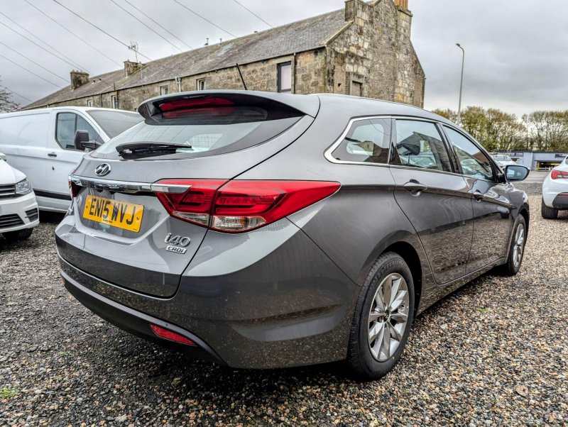 HYUNDAI I40