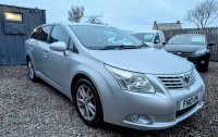 TOYOTA AVENSIS