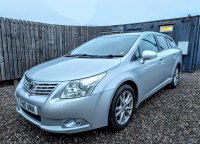 TOYOTA AVENSIS