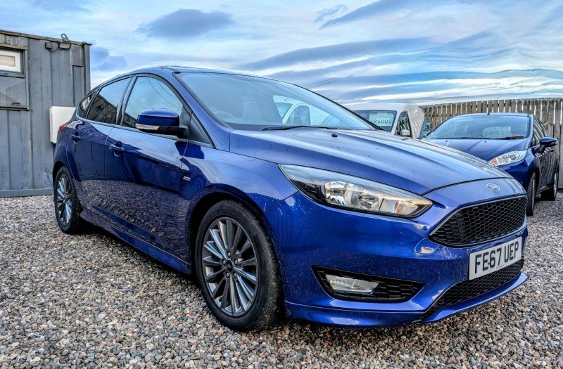FORD FOCUS