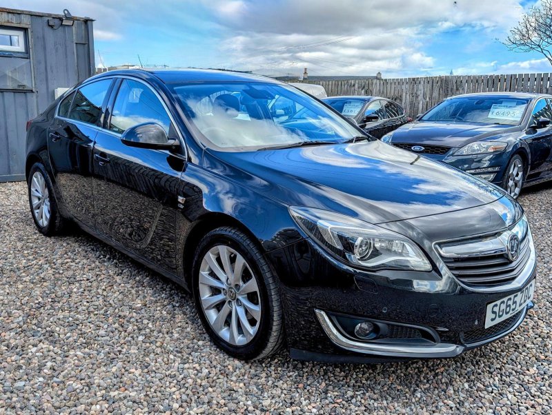 VAUXHALL INSIGNIA