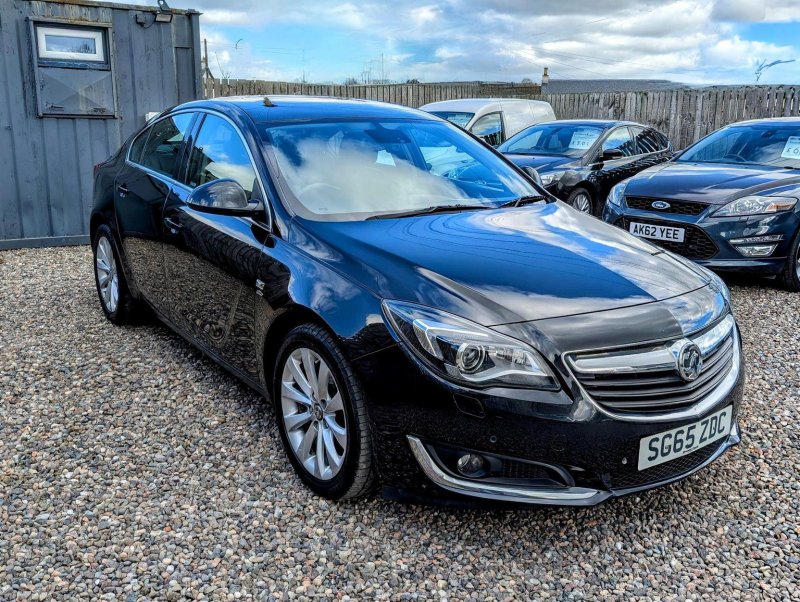 VAUXHALL INSIGNIA