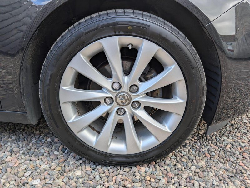 VAUXHALL INSIGNIA
