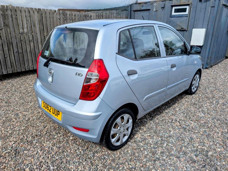 HYUNDAI I10