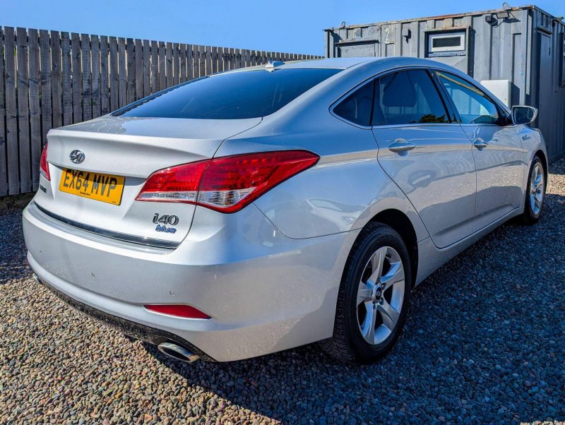 HYUNDAI I40