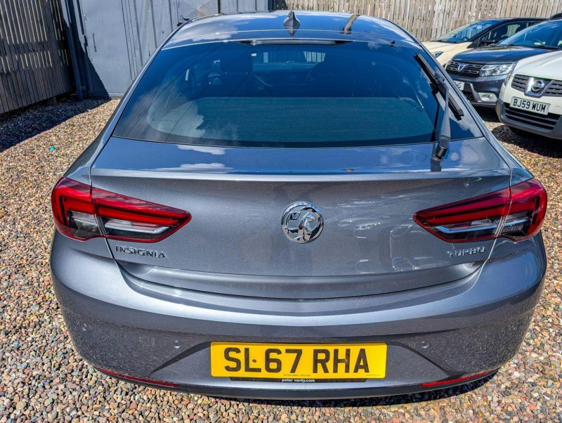 VAUXHALL INSIGNIA
