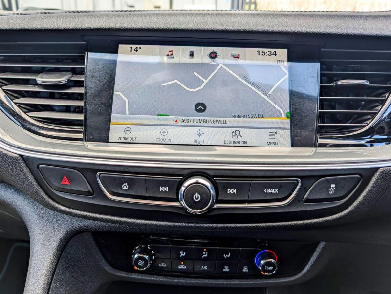VAUXHALL INSIGNIA
