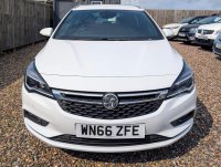 VAUXHALL ASTRA