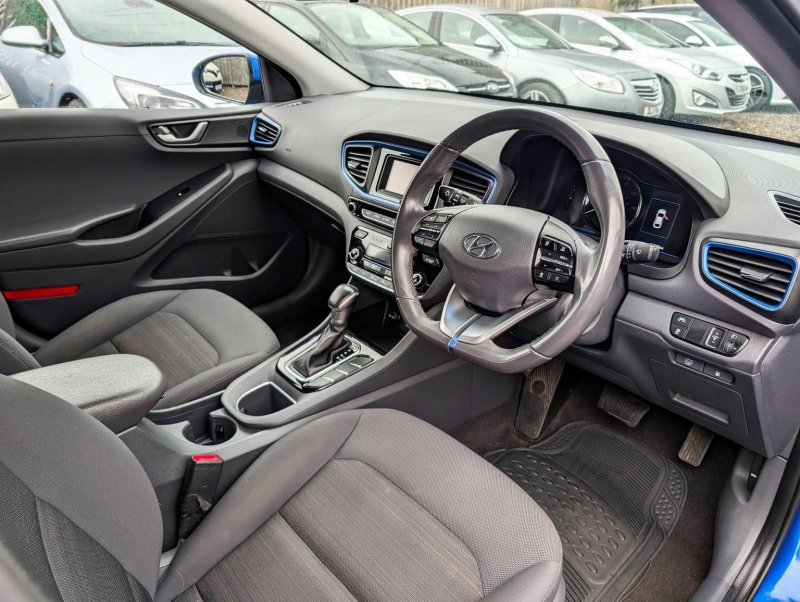 HYUNDAI IONIQ