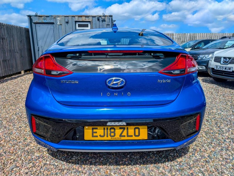 HYUNDAI IONIQ