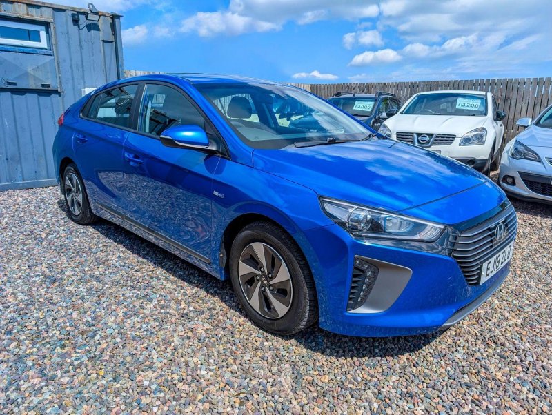 HYUNDAI IONIQ