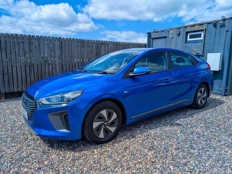 HYUNDAI IONIQ