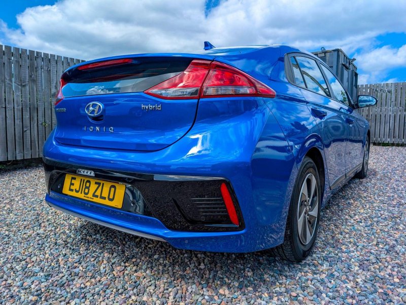 HYUNDAI IONIQ