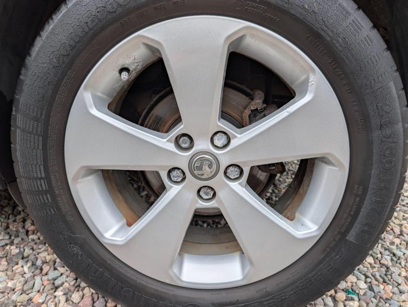 VAUXHALL MOKKA