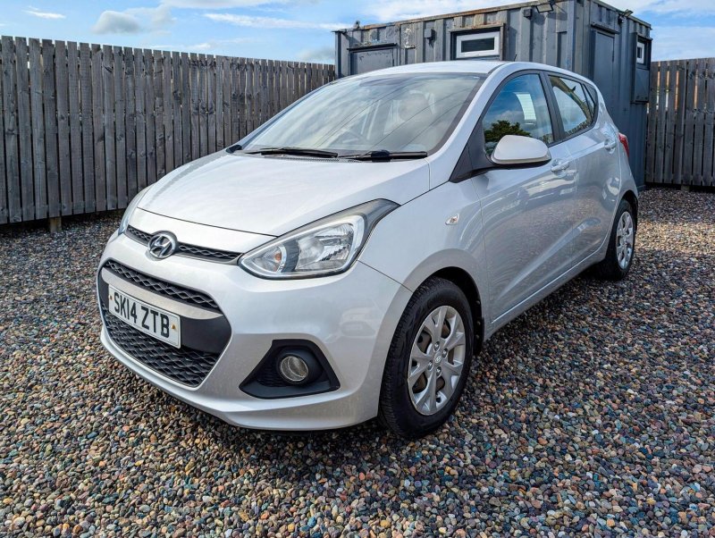 HYUNDAI I10