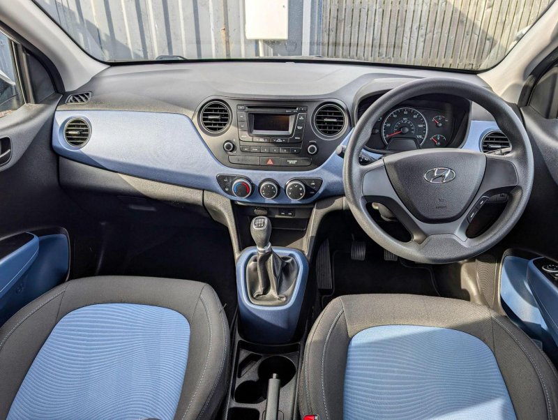 HYUNDAI I10