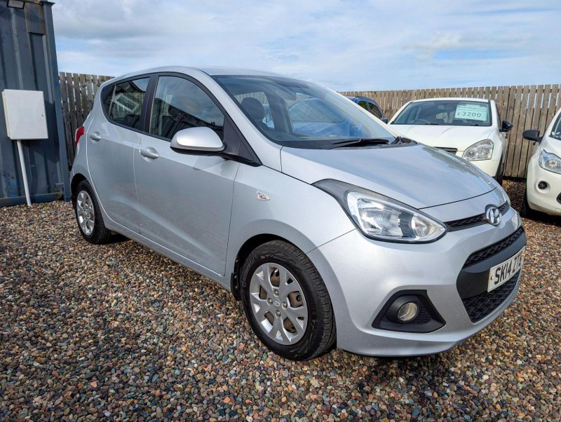 HYUNDAI I10