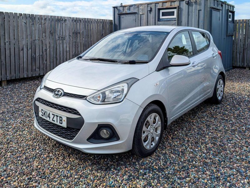 HYUNDAI I10